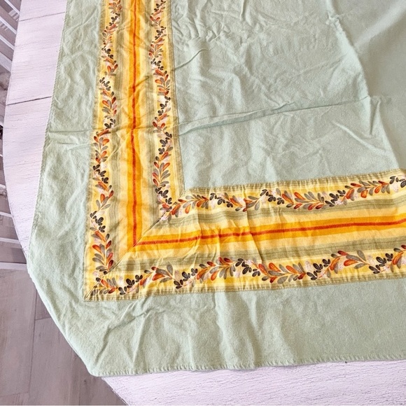 TABLETOPS UNLIMITED Green Orange Olive Print Tuscany Bordered Tablecloth 48”X64” - Picture 4 of 7